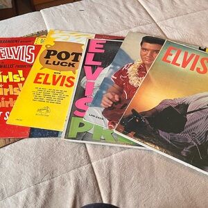 Elvis Presley Vinyl Record Collection